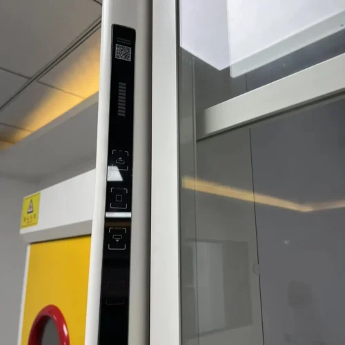 Standard Fume Hood ( GALILEO)