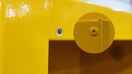 Anti-collision plug