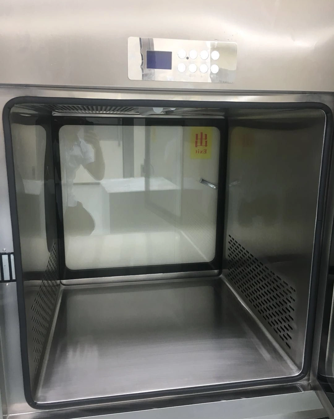 Cleanroom Dynamic Pass Box