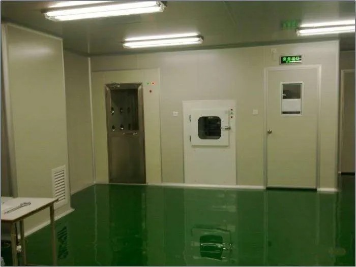 Class 100,000 Clean Room Decoration